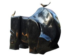 EL0047<br>
Bull - XVII<br>
Granite and Bronze<br>
22 x 10 x 21 inches<br>
Available