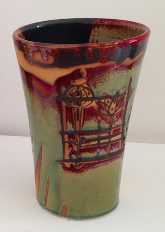 Rakhee Kane 
Untitled I 
Glazed stoneware with luster 
5