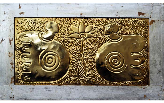 YSC0027
Blossoming Love – VI
Oxidised Brass
13 x 22 inches
Unavailable 