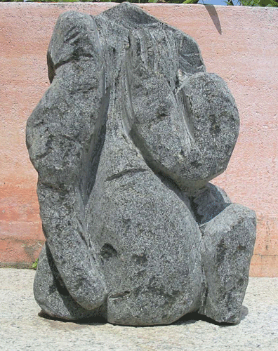 Dakshinamoorthy 
DA07 
Ganesha 9 
Granite 
13 x 8 x 8 inches 
Available